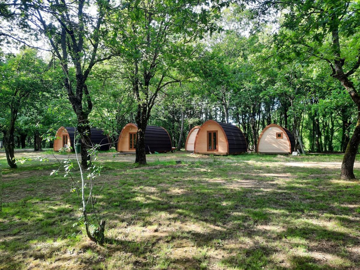 Camping Vila De Саррія Екстер'єр фото