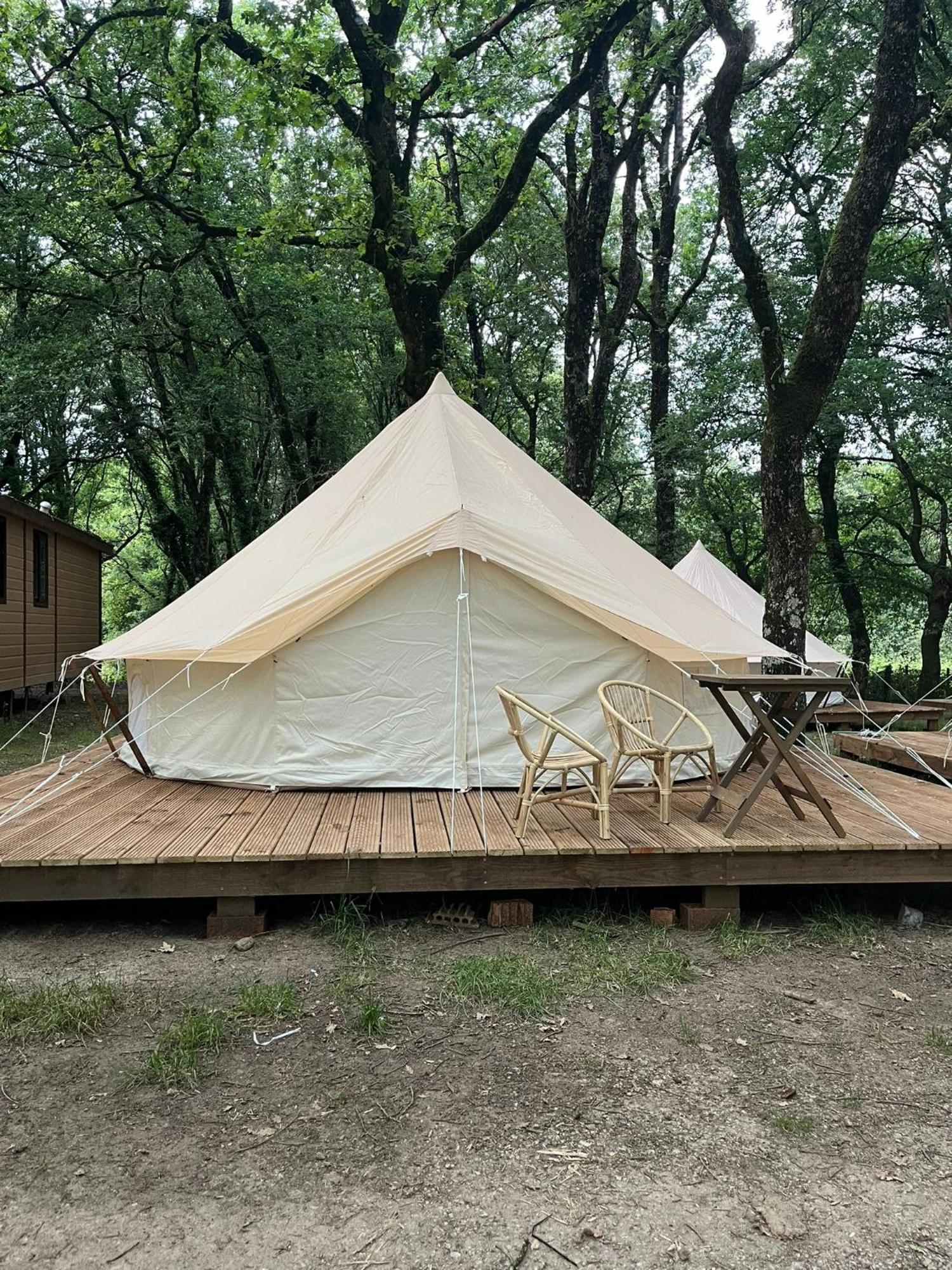 Camping Vila De Саррія Екстер'єр фото